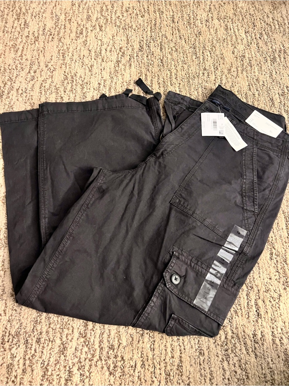NWT American Eagle Baggy Jogger Stretch Black Cargo Pants - Picture 7 of 7